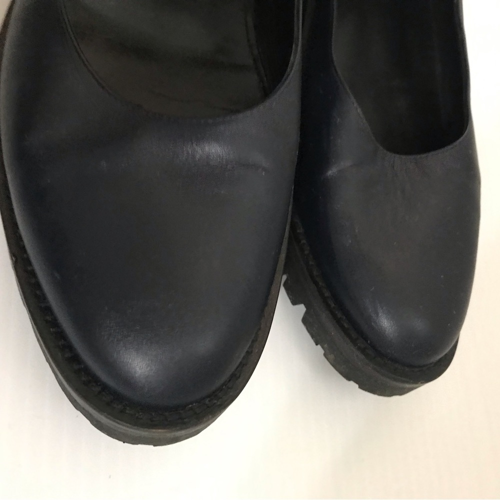 Suzanne Rae Navy Mary Jane Lug Sole Flats with Gold Buckle Size 39 - Picture 7 of 12